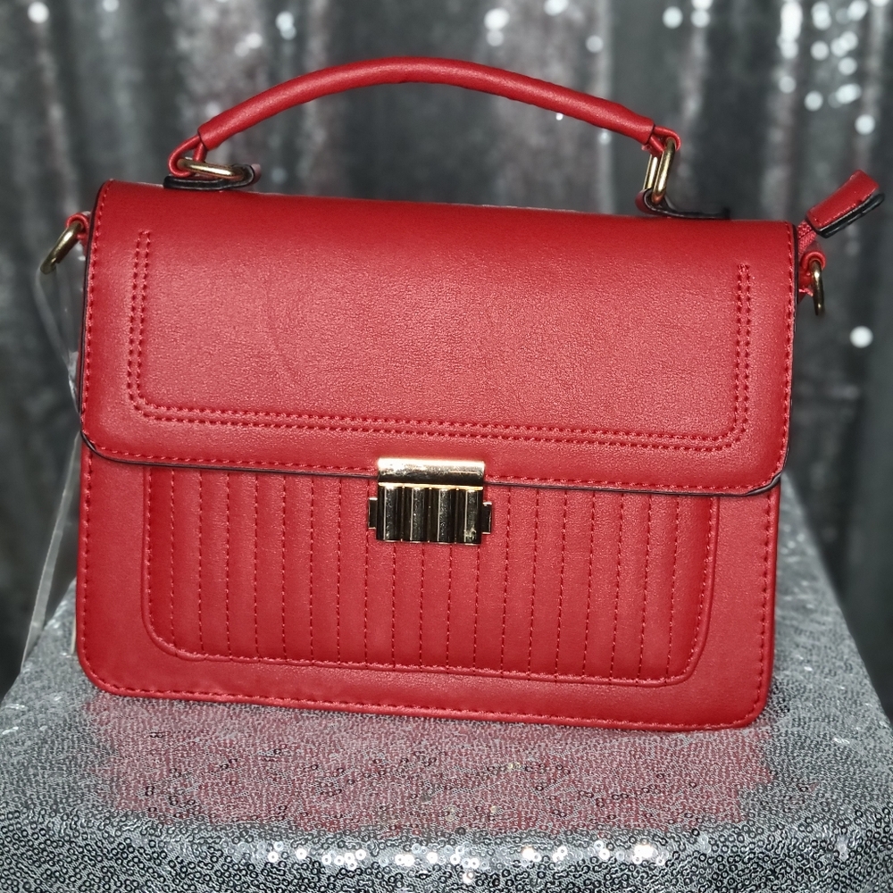 Crossbody purse